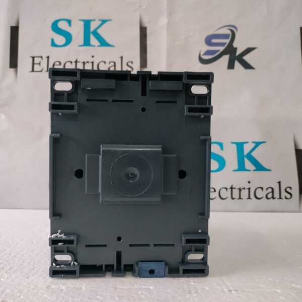 KP 10 NEW SCHNEIDER LC1D115 CONTACTOR