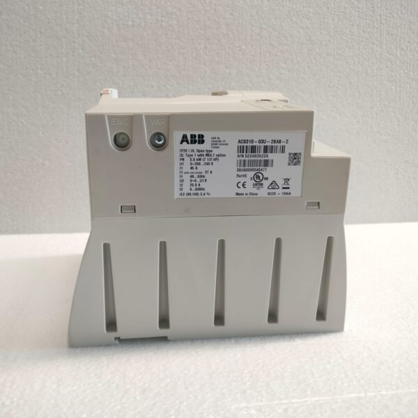 NEW ABB ACS310-03U-26A8-2 5.5KW(7.5HP)/1 PHASE AC DRIVE