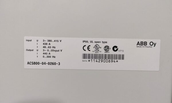 ACS800 6 ABB ACS800-04-0260-3 300HP 3PHASE AC DRIVE