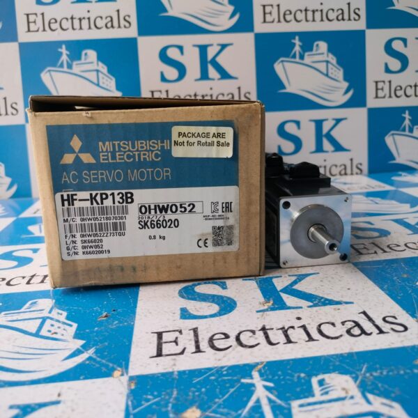 MOTOR 4 NEW MITSUBISHI ELECTRIC HF-KP13B 100W AC SERVO MOTOR