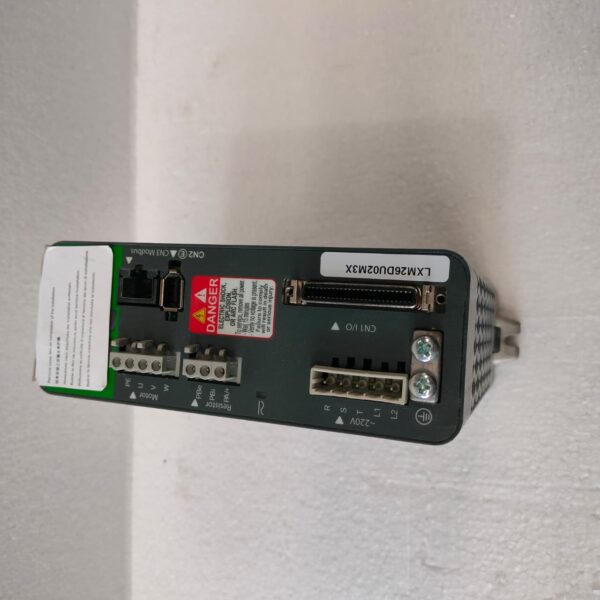 PH 9 SCHNEIDER ELECTRIC LXM26DU02M3X 200 W SERVO DRIVE
