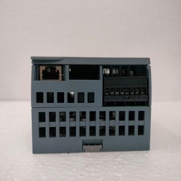 PLC 4 SIEMENS SIMATIC S7-1200 CPU 1212C DC/DC/RLY PLC
