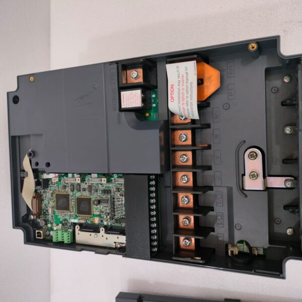 LA 2 Mitsubishi FR-A740-00470-IN Variable Frequency Drive