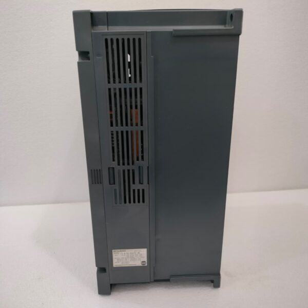 LA 5 Mitsubishi FR-A740-00470-IN Variable Frequency Drive