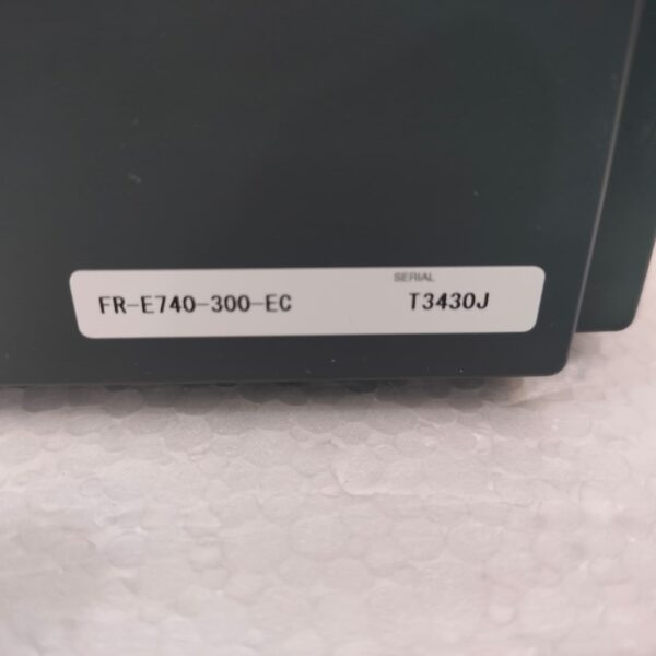 Y 3 Mitsubishi Electric FR-E740-300-EC 15kW 20HP 3-Phase AC Inverter Drive 380-480V